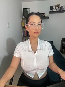 sofi johansson online show from 03-12-25, 05:35