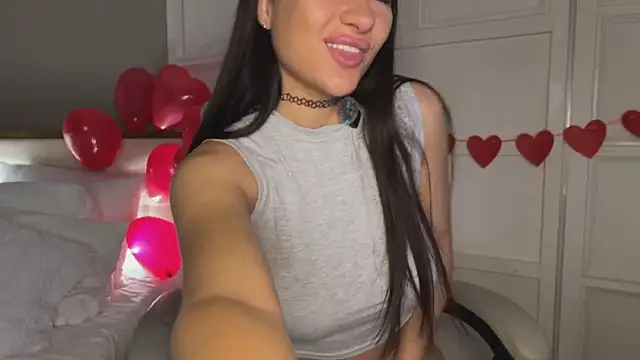 UrLillShy online show from 02-06-26, 12:15