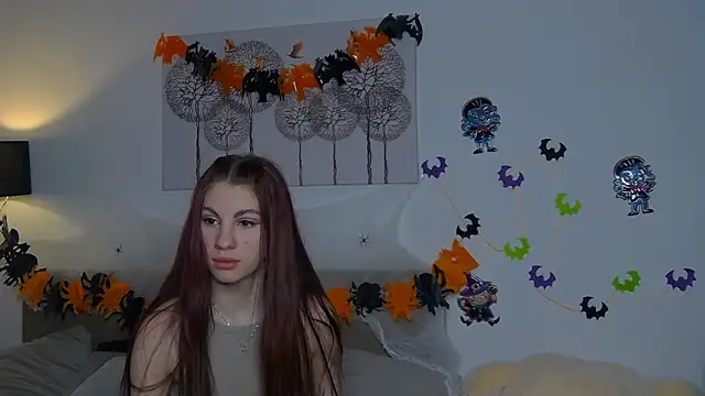 CassKiera online show from 10-26-25, 05:57