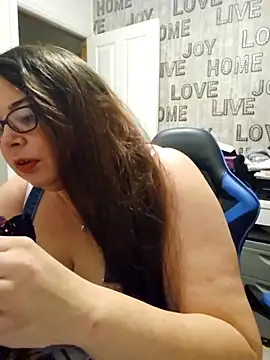 Snapshot of Sexy_Binxy chatting on 03-01-26, 11:07 Sexy Binxy online show from 03-01-26, 11:07