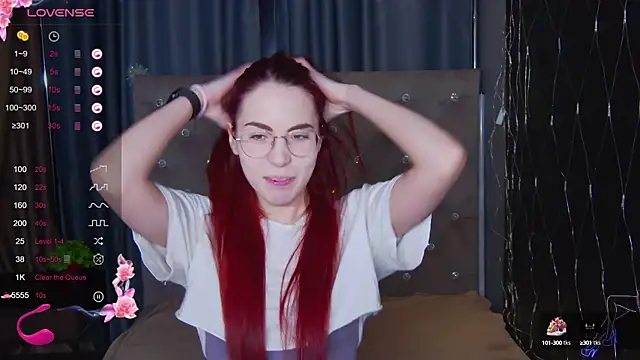 EmilyKents online show from 02-27-25, 01:38