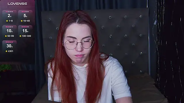 EmilyKents online show from 03-23-25, 01:31
