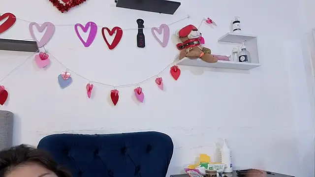 Snapshot of alissonandamy chatting on 09-19-25, 08:09 alissonandamy online show from 09-19-25, 08:09