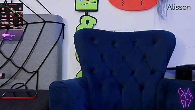 Snapshot of alissonandamy chatting on 10-18-25, 07:14 alissonandamy online show from 10-18-25, 07:14