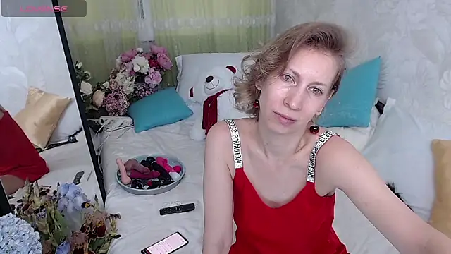 Snapshot of AdrianaSea chatting on 05-25-26, 10:54 AdrianaSea online show from 05-25-26, 10:54