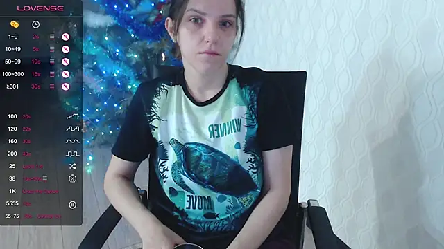 Snapshot of LisaHeart chatting on 01-17-26, 12:04 LisaHeart online show from 01-17-26, 12:04