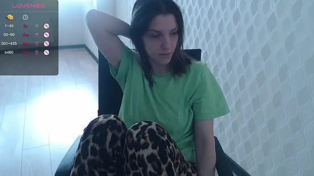 Snapshot of LisaHeart chatting on 02-05-26, 11:26 LisaHeart online show from 02-05-26, 11:26