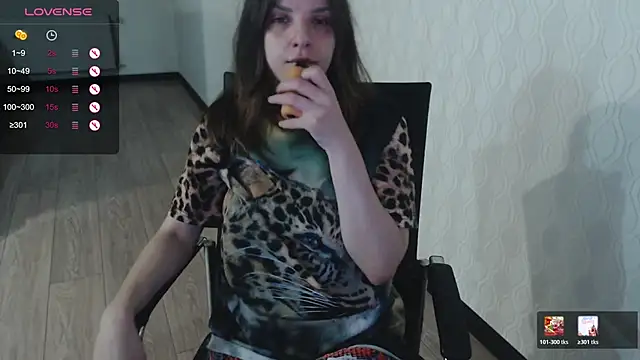 LisaHeart online show from 04-15-26, 06:26