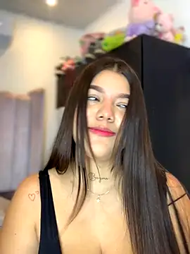 Snapshot of Michellesexxy chatting on 10-23-25, 12:21 Michellesexxy online show from 10-23-25, 12:21