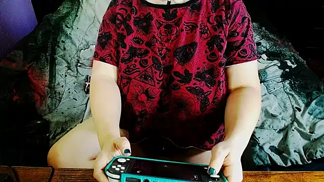 Chloenightmare online show from 04-10-26, 06:40