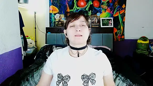 Chloenightmare online show from 04-22-26, 07:48