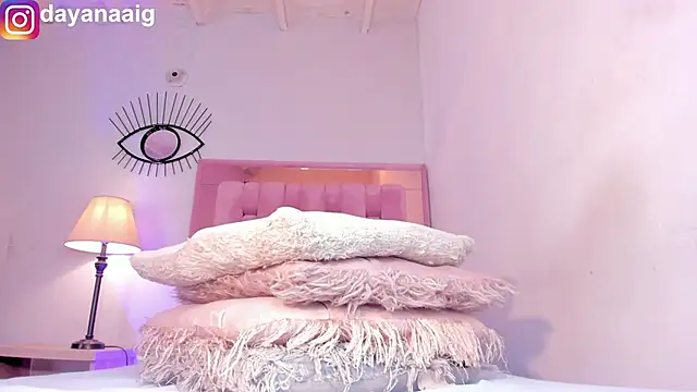 Voluptupus-girl online show from 11-06-25, 05:03