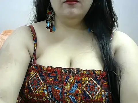 Snapshot of Shruti_139 chatting on 09-23-25, 06:33 Shruti 139 online show from 09-23-25, 06:33