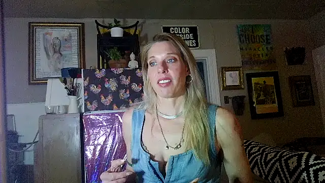 Glamazonx online show from 03-12-26, 01:45