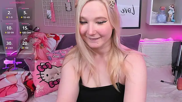 Snapshot of MeowkaKitty chatting on 02-03-25, 05:07 MeowkaKitty online show from 02-03-25, 05:07