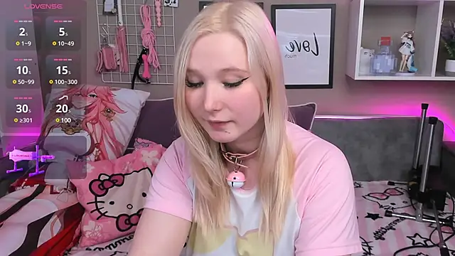 Snapshot of MeowkaKitty chatting on 02-23-25, 10:06 MeowkaKitty online show from 02-23-25, 10:06