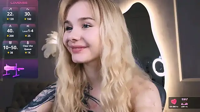 Britney Lynch online show from 03-13-25, 03:11