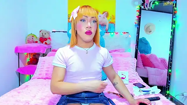 Snapshot of Candy_Candy__ chatting on 10-26-25, 11:31 Candy Candy online show from 10-26-25, 11:31