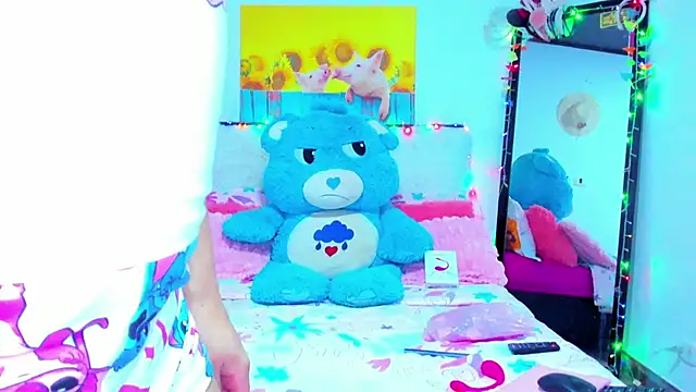 Snapshot of Candy_Candy__ chatting on 11-23-25, 11:15 Candy Candy online show from 11-23-25, 11:15