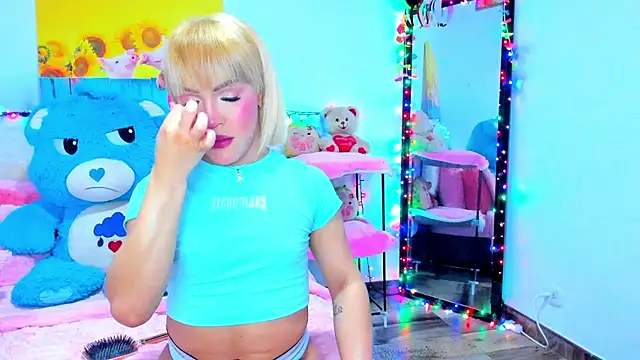 Snapshot of Candy_Candy__ chatting on 05-26-26, 02:24 Candy Candy online show from 05-26-26, 02:24
