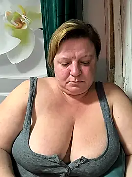 jusichka online show from 10-14-25, 06:31