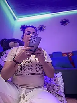 PaulinaSanders X online show from 01-21-25, 07:17