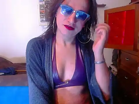 LorenJade online show from 01-18-26, 11:19