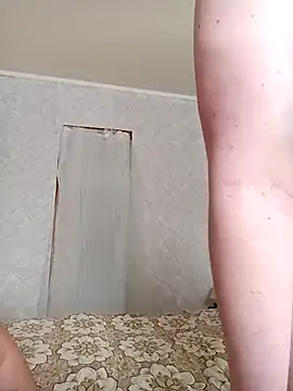 Snapshot of ___Midnight___ chatting on 02-22-25, 07:12 Midnight online show from 02-22-25, 07:12