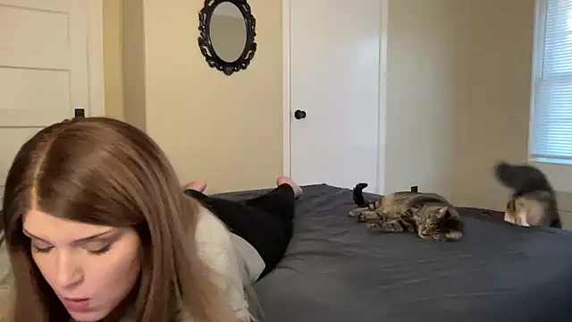 sexylilly69 online show from 02-02-25, 10:49