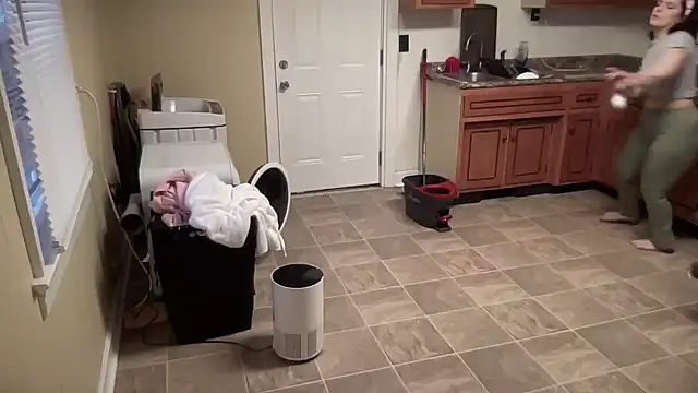 sexylilly69 online show from 02-18-25, 11:08