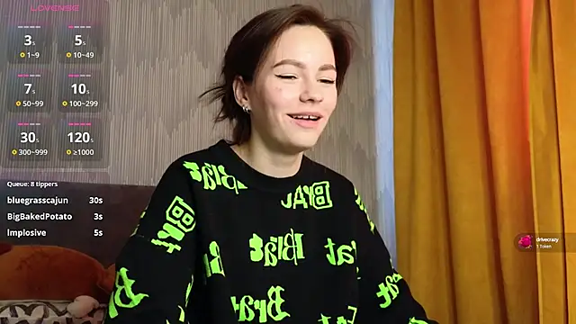 Snapshot of girl_with_snaketatto0 chatting on 01-23-25, 07:22 girl with snaketatto0 online show from 01-23-25, 07:22
