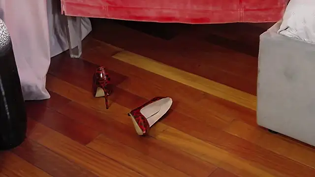 Snapshot of AryaEve chatting on 09-29-25, 05:34 AryaEve online show from 09-29-25, 05:34