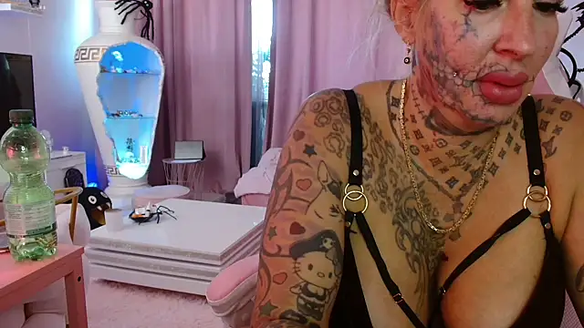 Jeanny Bln online show from 11-05-25, 10:59