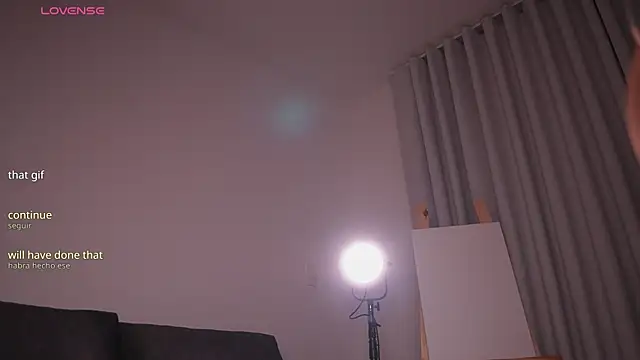Snapshot of GigiLee_ chatting on 06-14-26, 01:03 GigiLee online show from 06-14-26, 01:03