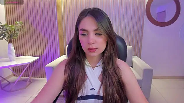 Snapshot of EloisaOlivero chatting on 01-30-25, 11:22 EloisaOlivero online show from 01-30-25, 11:22