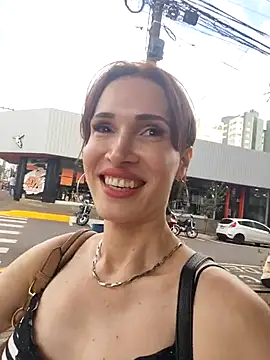 Irresistible24 online show from 11-26-25, 07:48