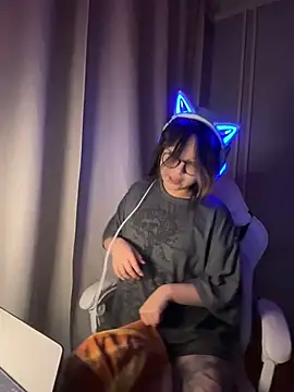 maydaykimmy online show from 12-02-25, 02:28