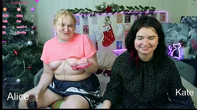 Snapshot of ss-katekisa-ss chatting on 12-30-24, 06:31 ss-katekisa-ss online show from 12-30-24, 06:31