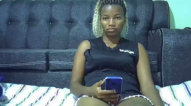 prettychoco1 online show from 01-13-25, 07:32