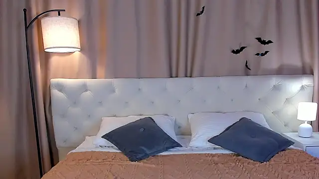 Ma1ilda Ardent online show from 11-06-25, 05:25