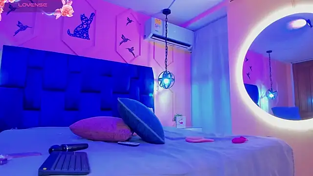 Atenea cute21 online show from 01-10-25, 07:25