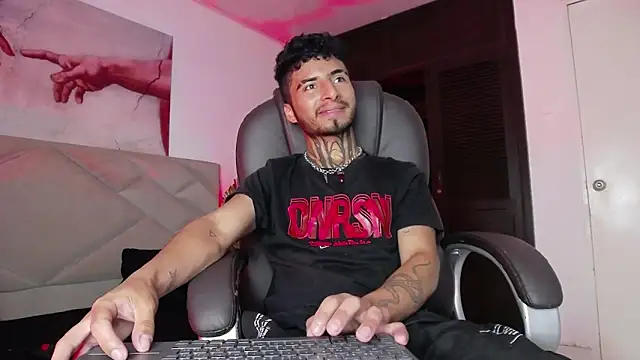 JuanCamiilo 66 online show from 09-12-25, 11:48