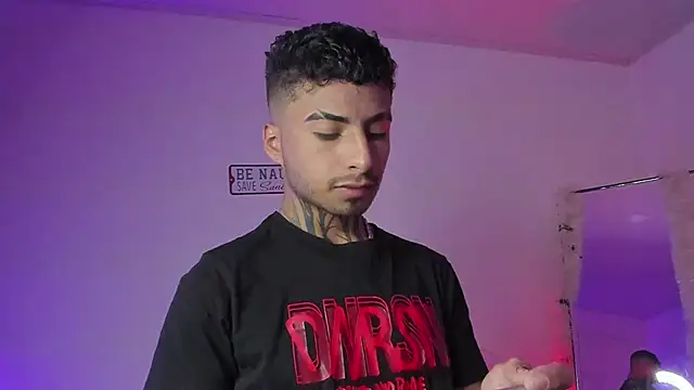 JuanCamiilo 66 online show from 11-21-25, 09:35