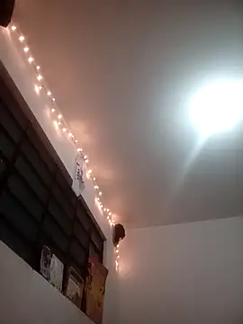 Gatuela1009 online show from 09-14-25, 02:54