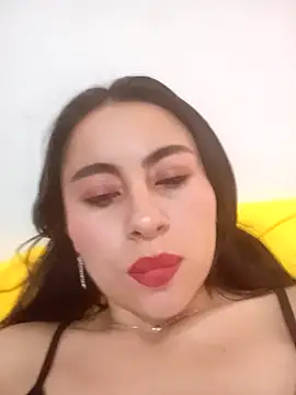 Gatuela1009 online show from 09-21-25, 03:19