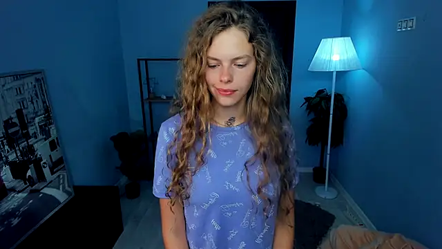 RayaNenlia online show from 09-14-25, 05:06