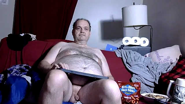 Snapshot of caressonnous chatting on 11-12-25, 09:36 caressonnous online show from 11-12-25, 09:36