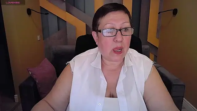 BarbaraTurners online show from 01-19-25, 06:32