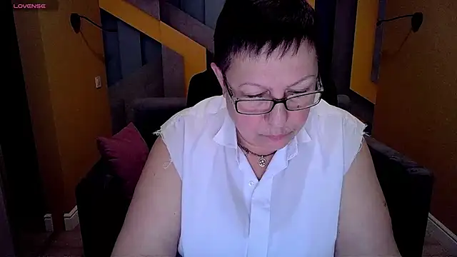 BarbaraTurners online show from 03-13-25, 03:44