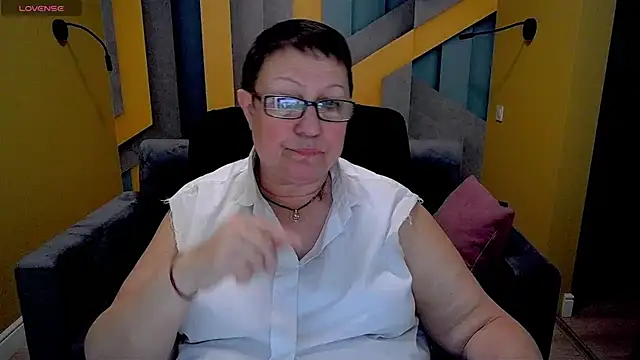 BarbaraTurners online show from 03-18-25, 12:38